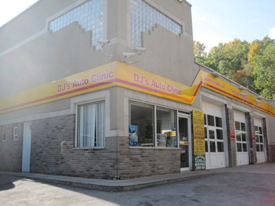 DJ's Clinic Shop Front